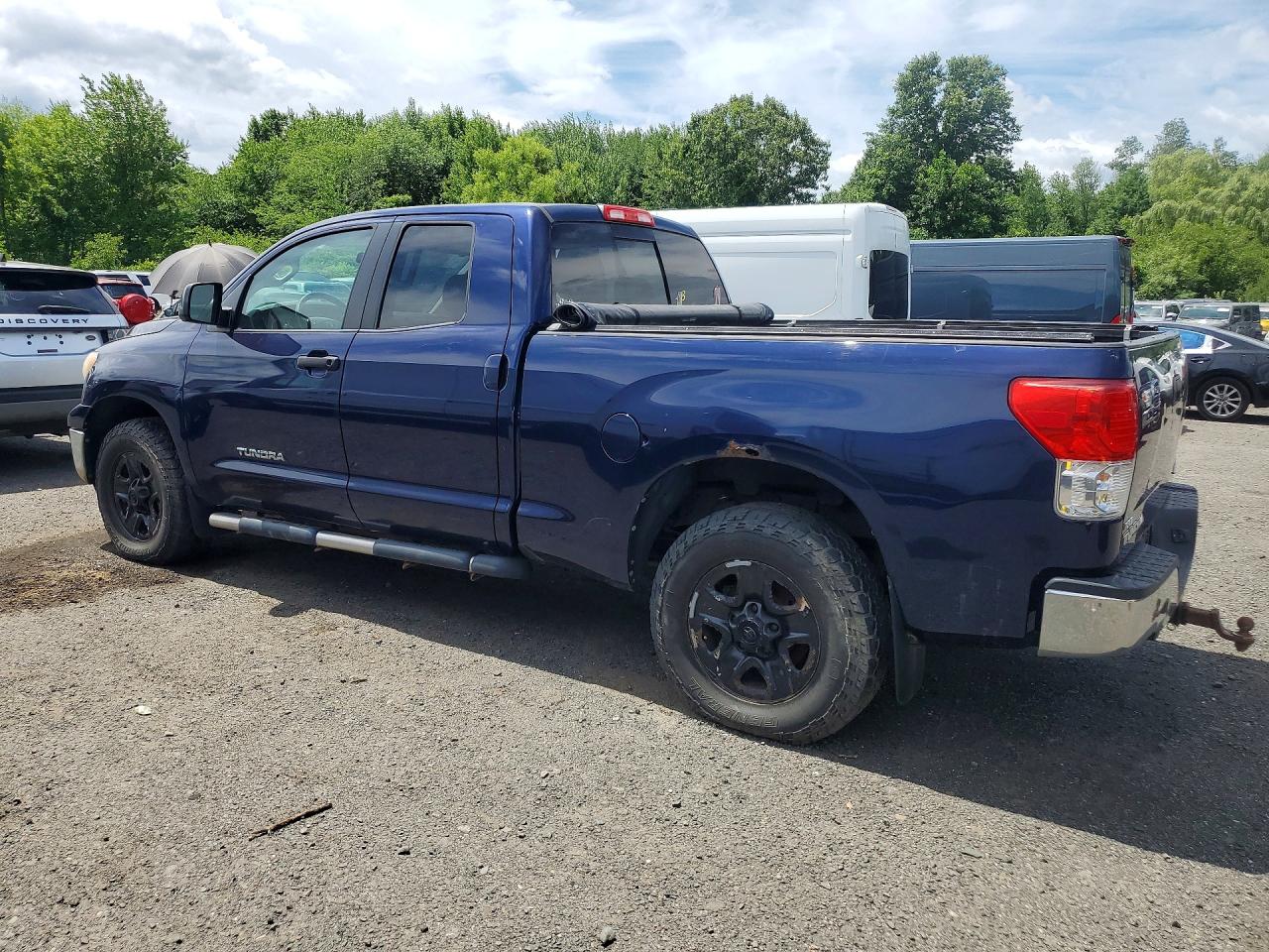 2011 TOYOTA TUNDRA