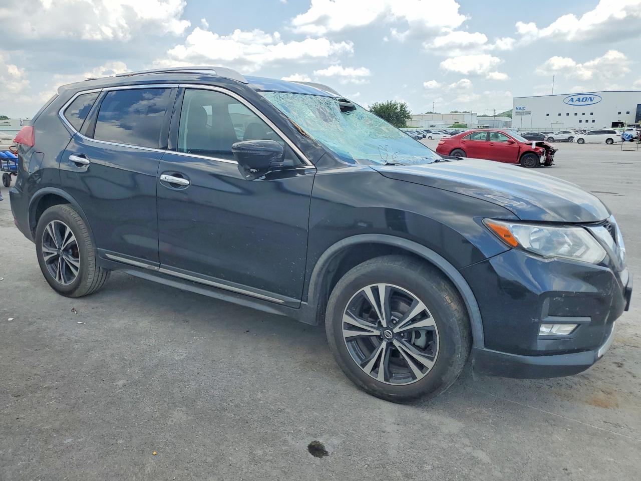 2018 NISSAN ROGUE