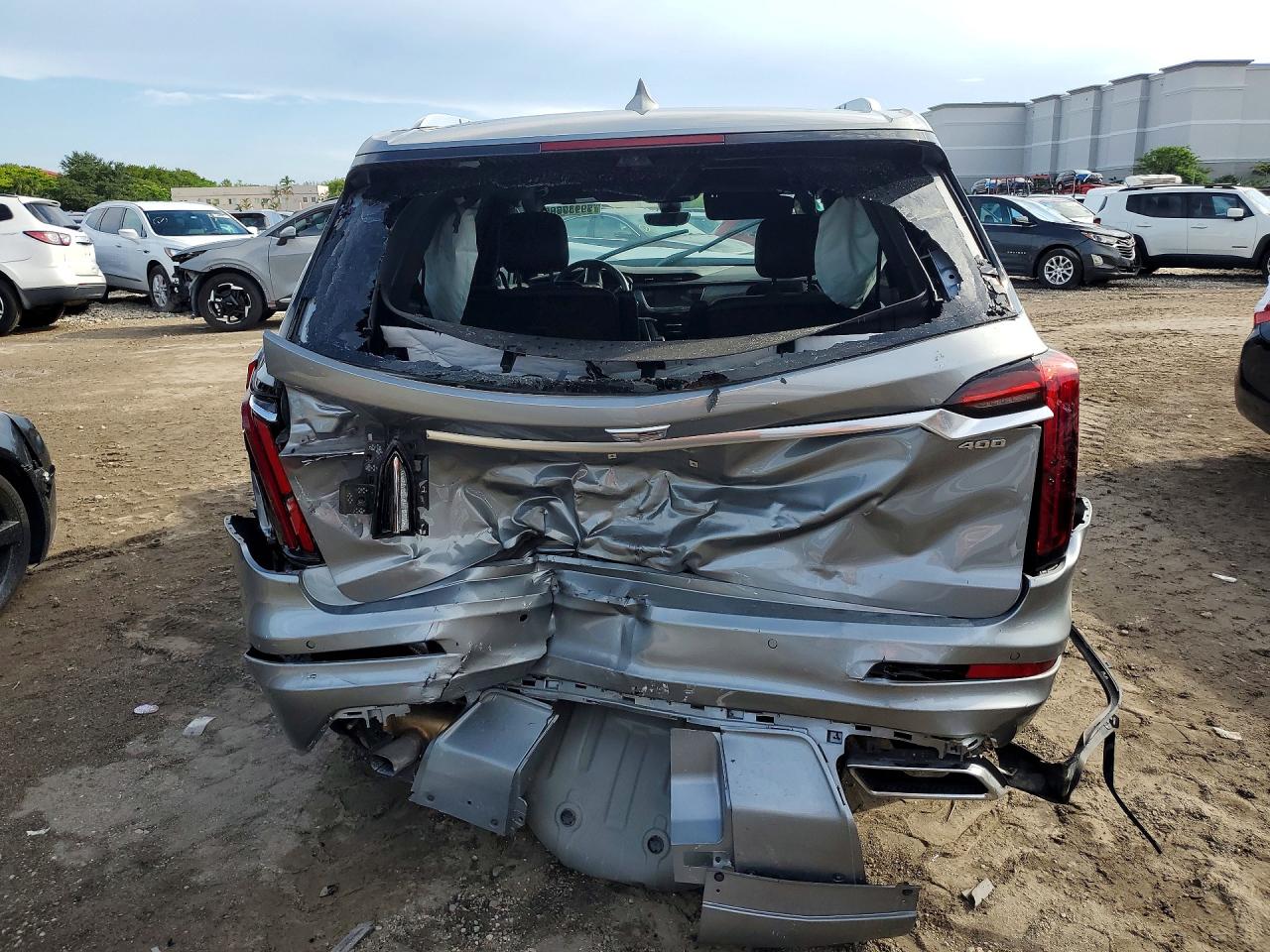 2024 CADILLAC XT6