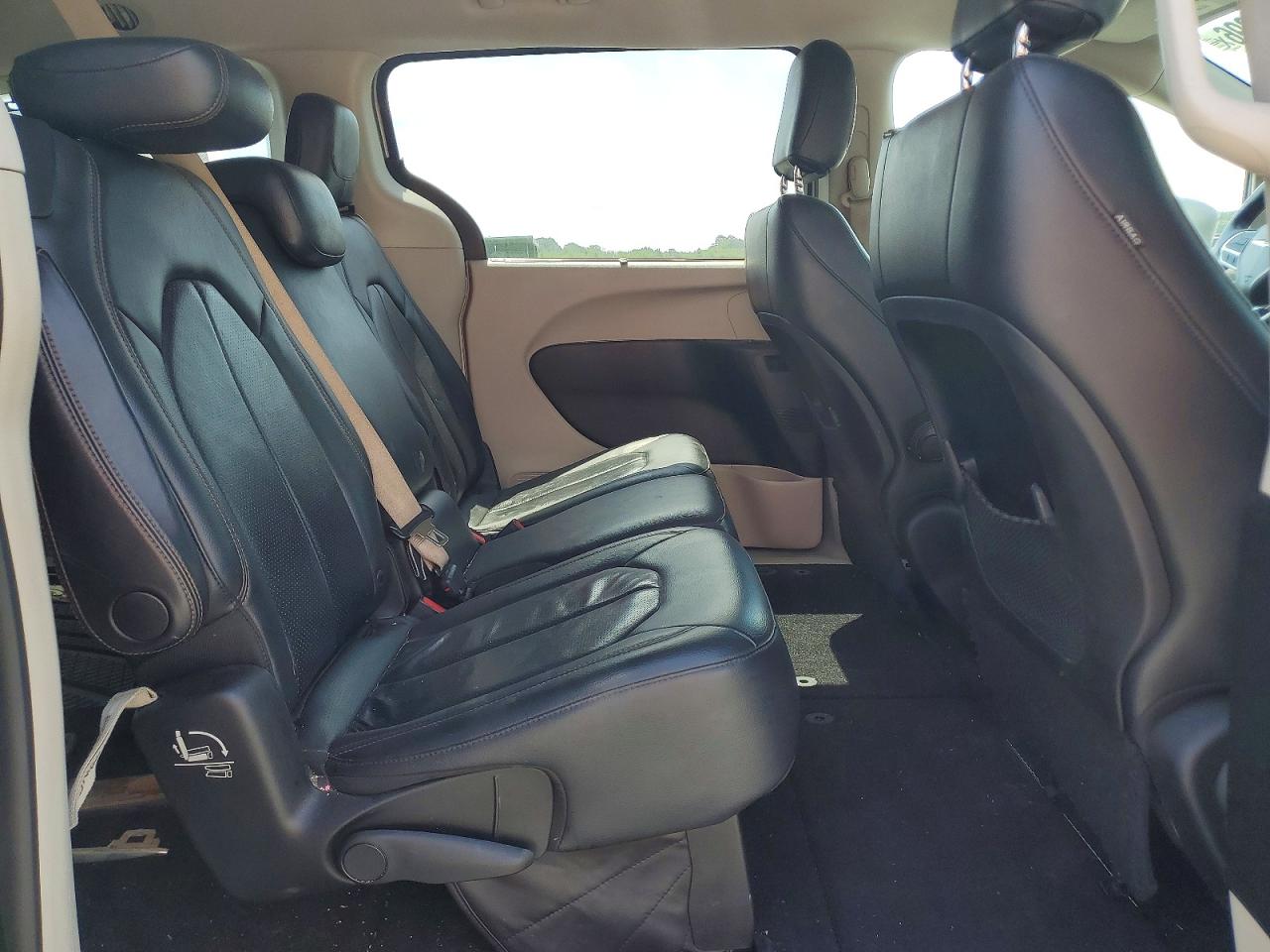 2018 CHRYSLER PACIFICA