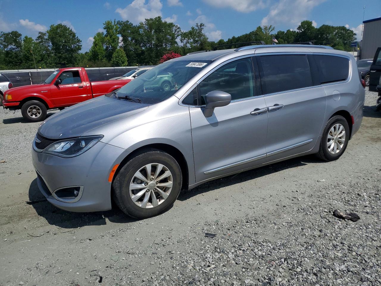 2018 CHRYSLER PACIFICA