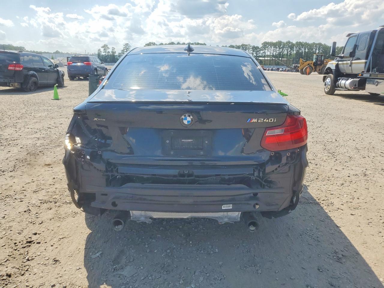 2017 BMW M2