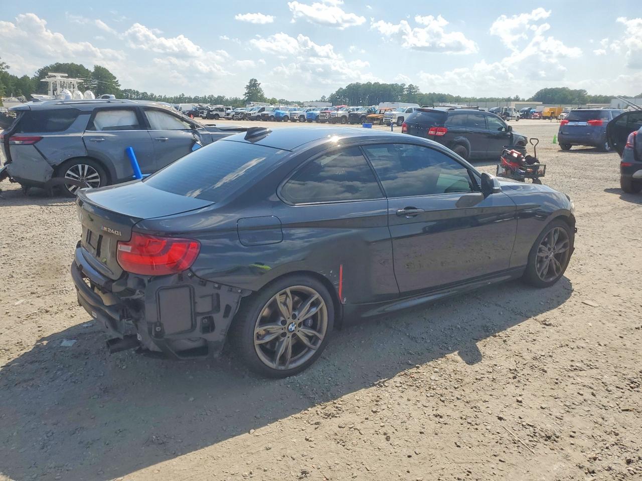 2017 BMW M2