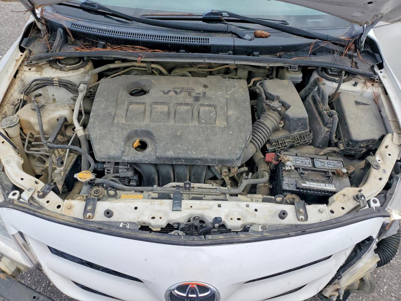 2011 TOYOTA COROLLA