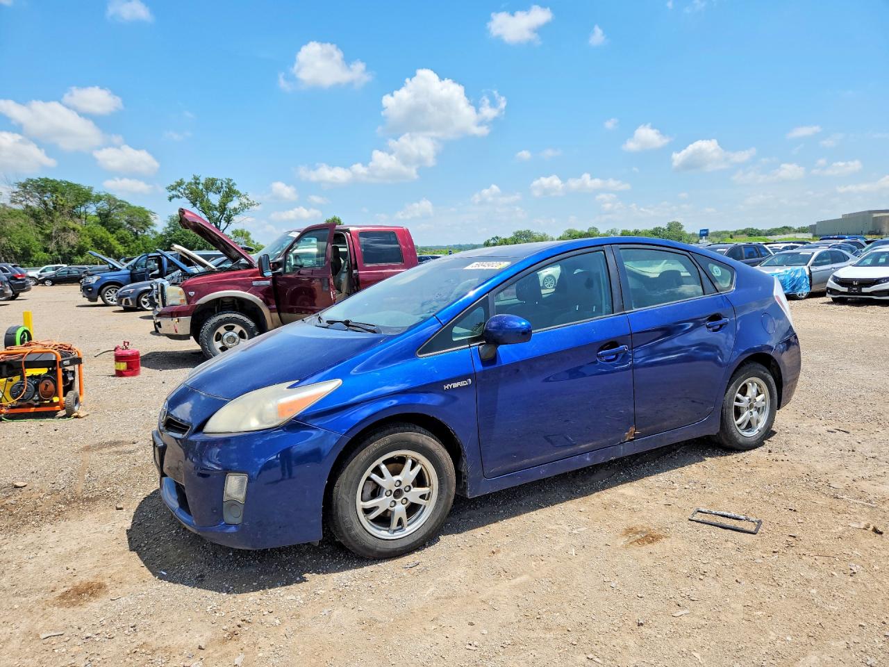 2011 TOYOTA PRIUS