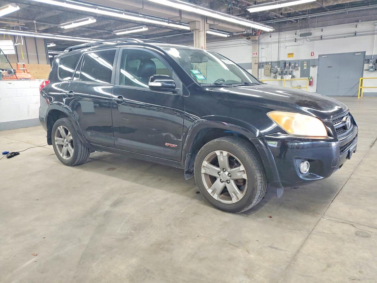 2011 TOYOTA RAV4