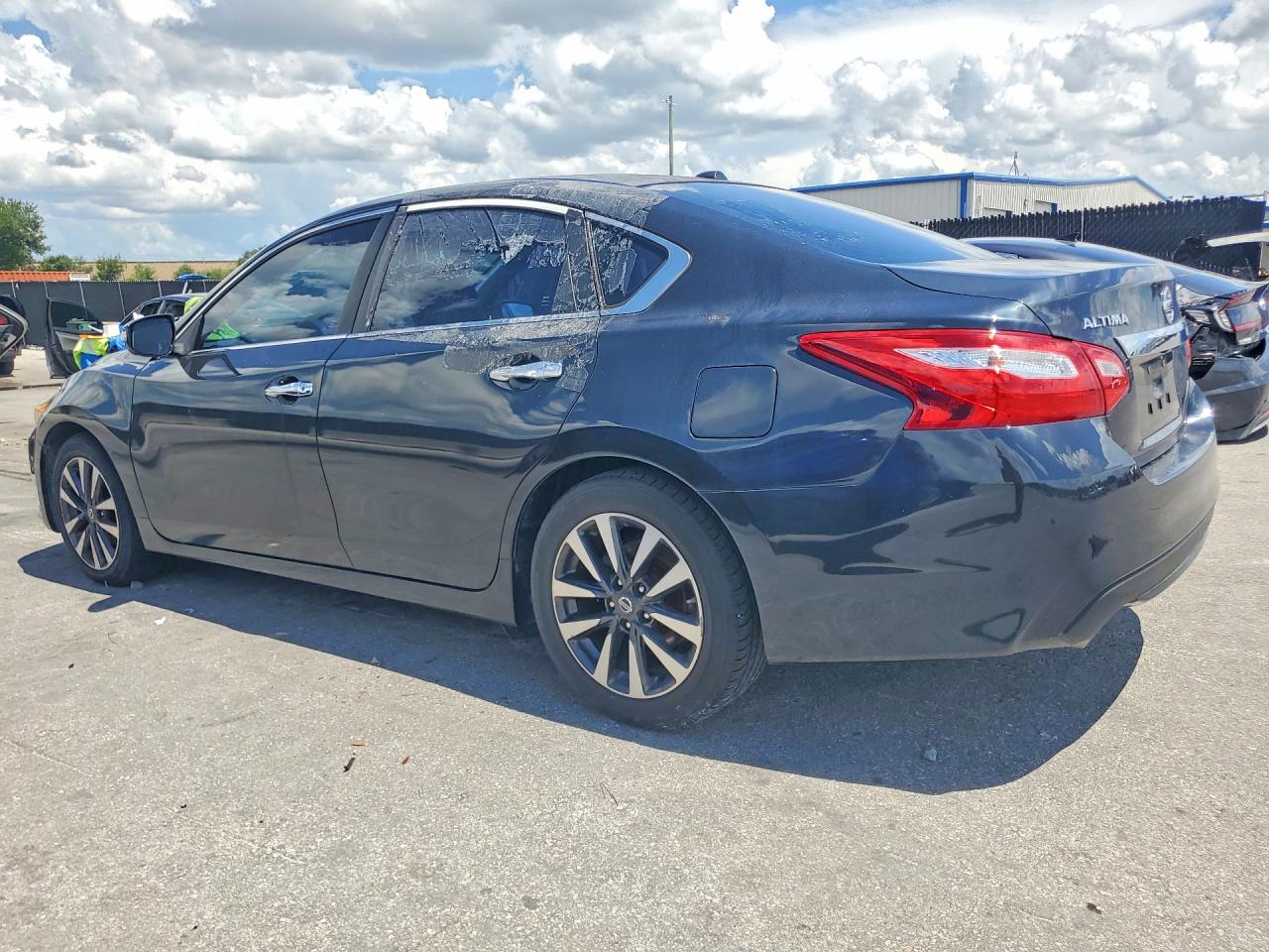 2017 NISSAN ALTIMA