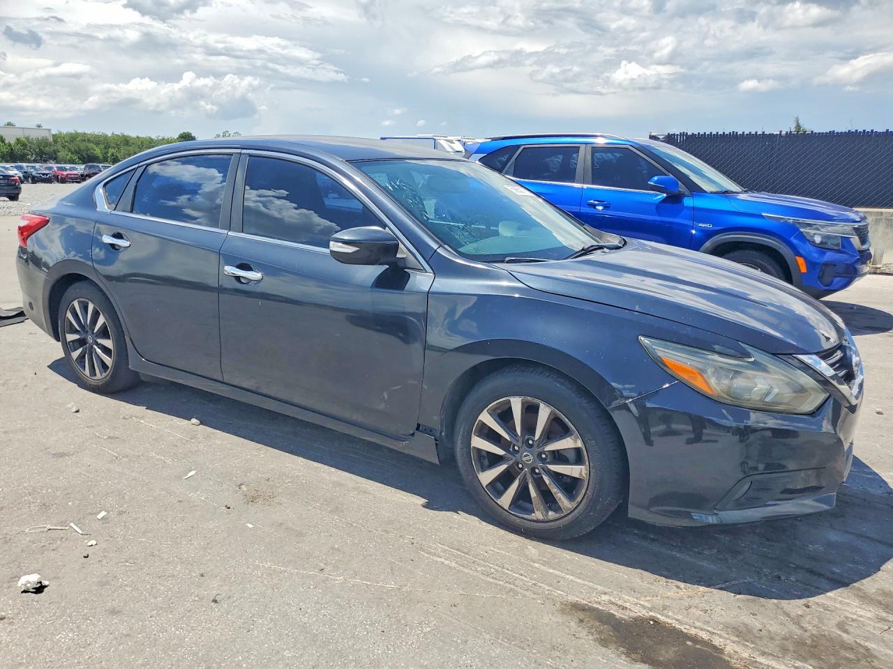 2017 NISSAN ALTIMA