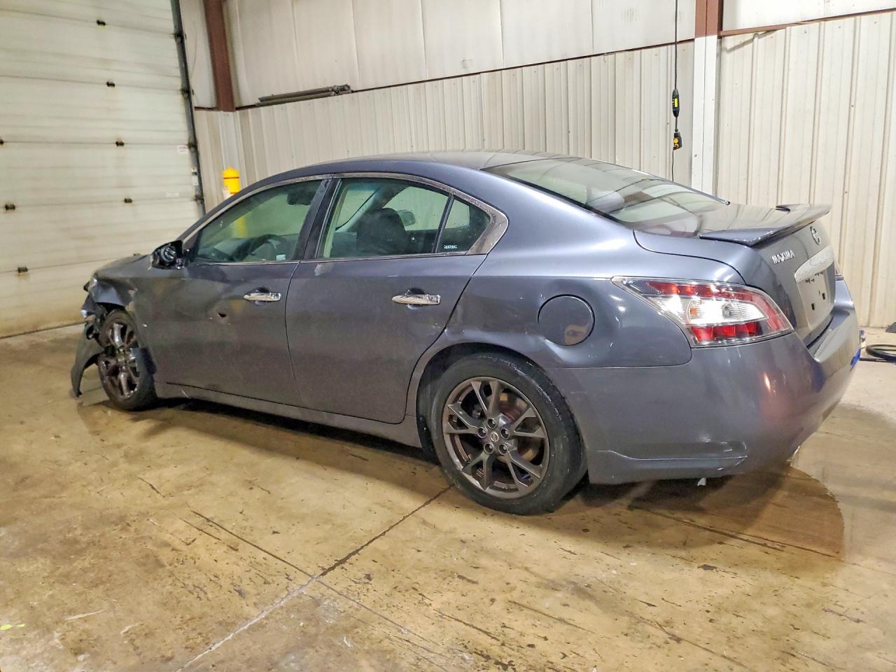 2012 NISSAN MAXIMA