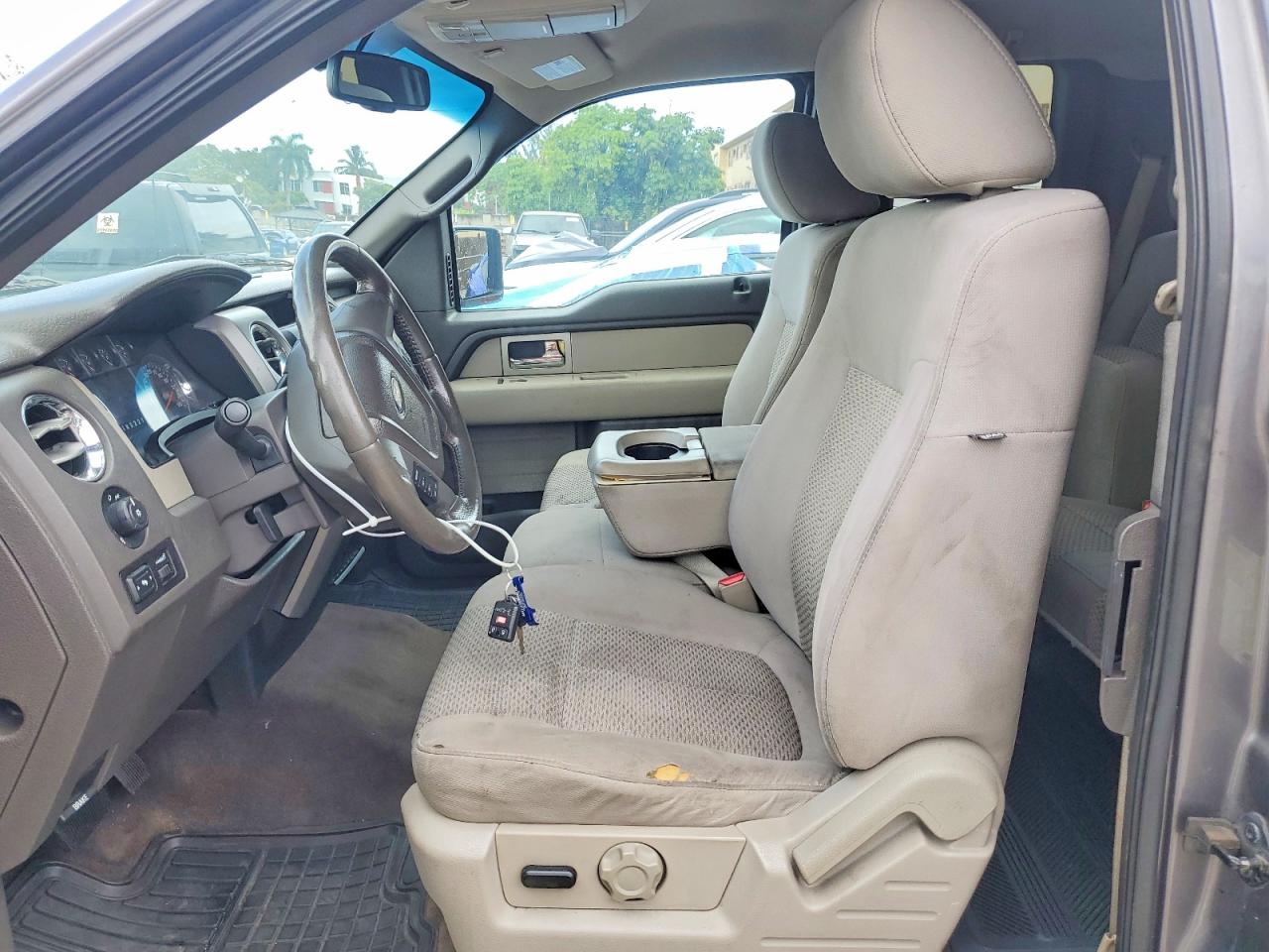 2010 FORD F-150