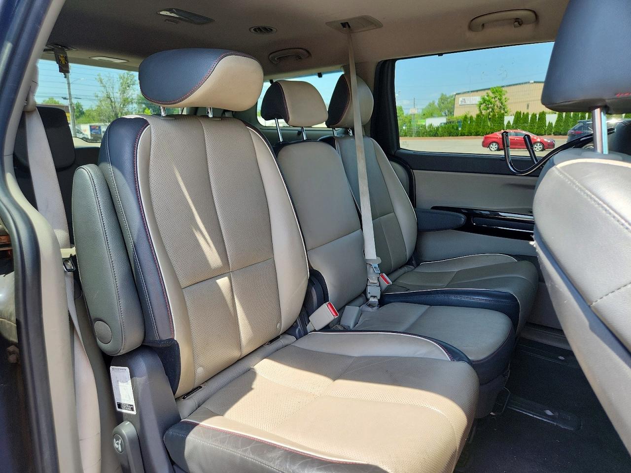 2018 KIA SEDONA