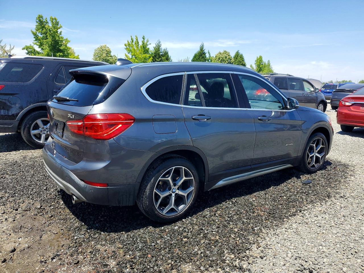 2016 BMW X1