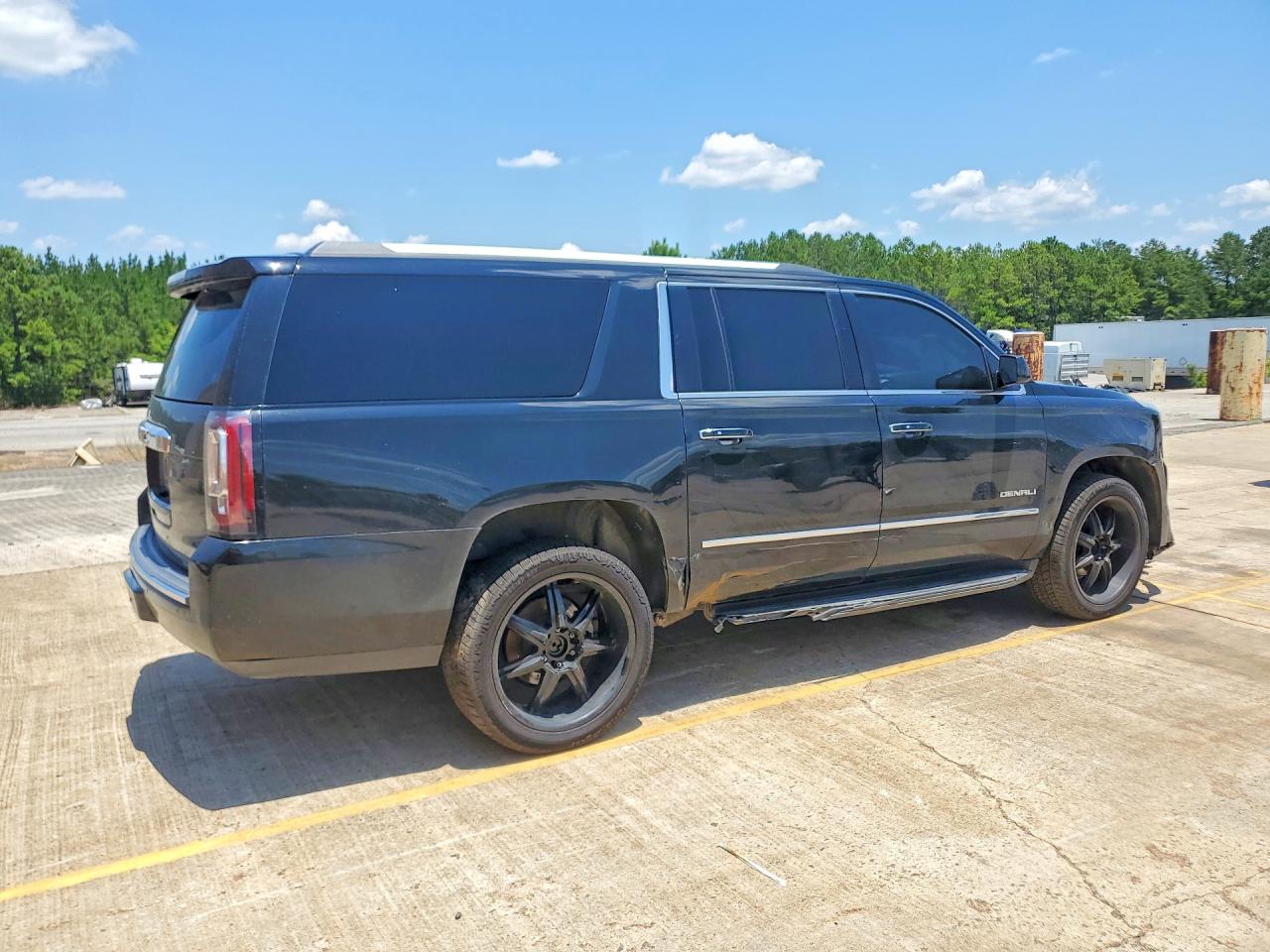 2020 GMC YUKON