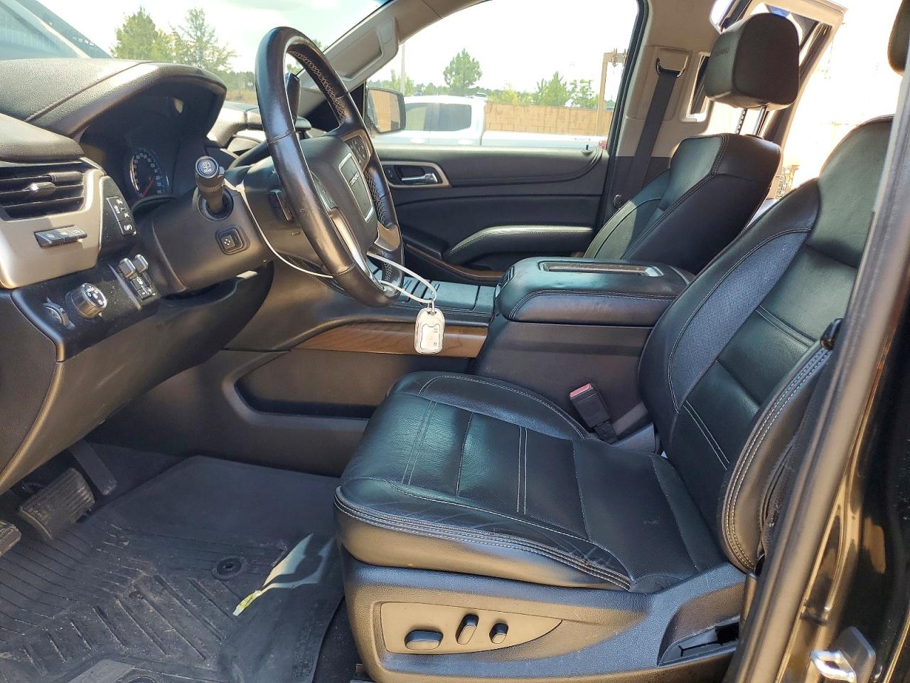 2020 GMC YUKON