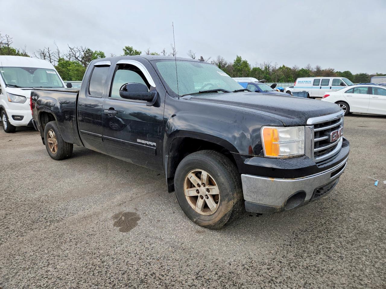 2013 GMC SIERRA
