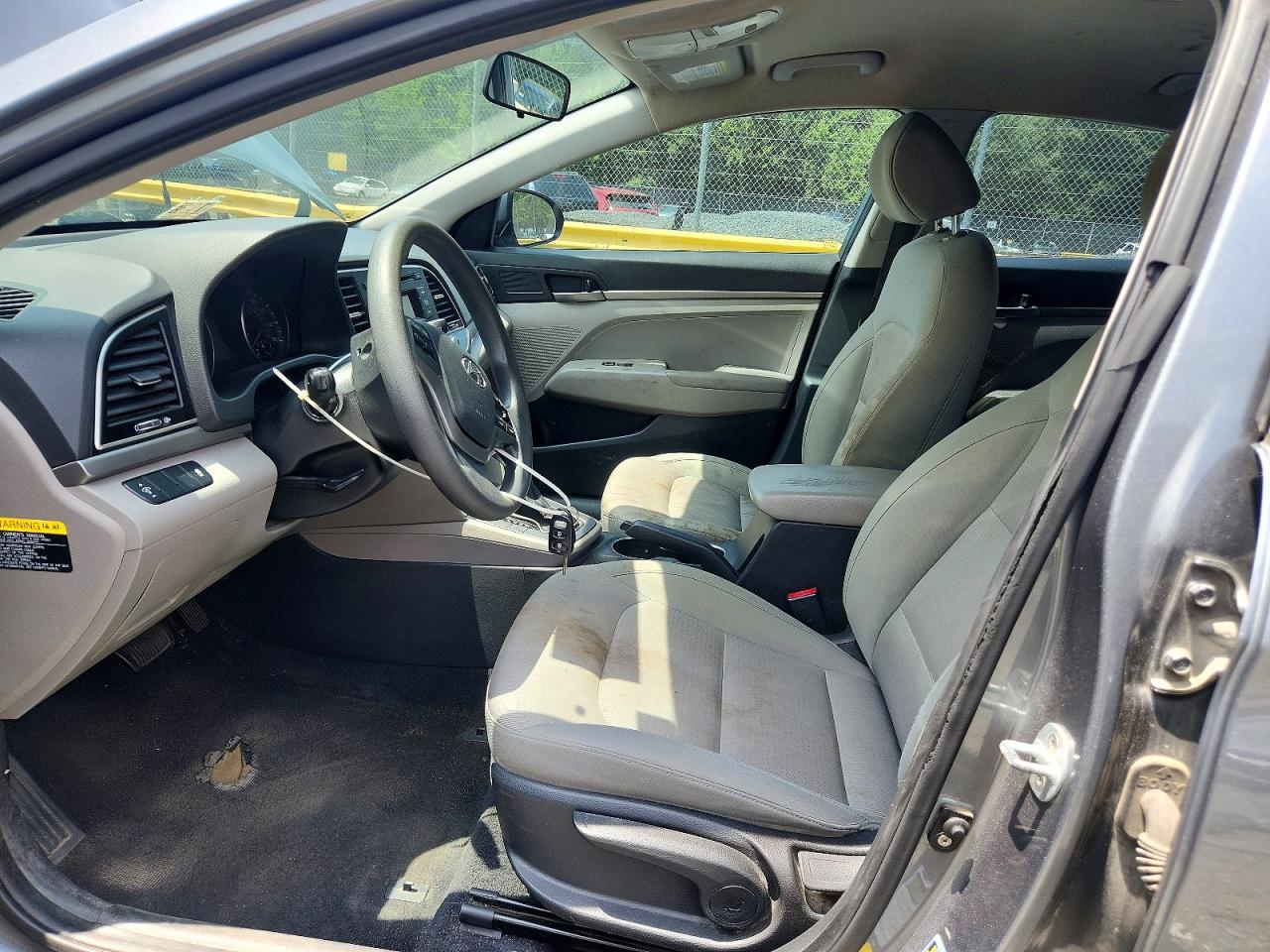 2017 HYUNDAI ELANTRA