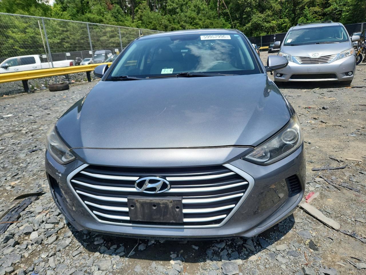 2017 HYUNDAI ELANTRA