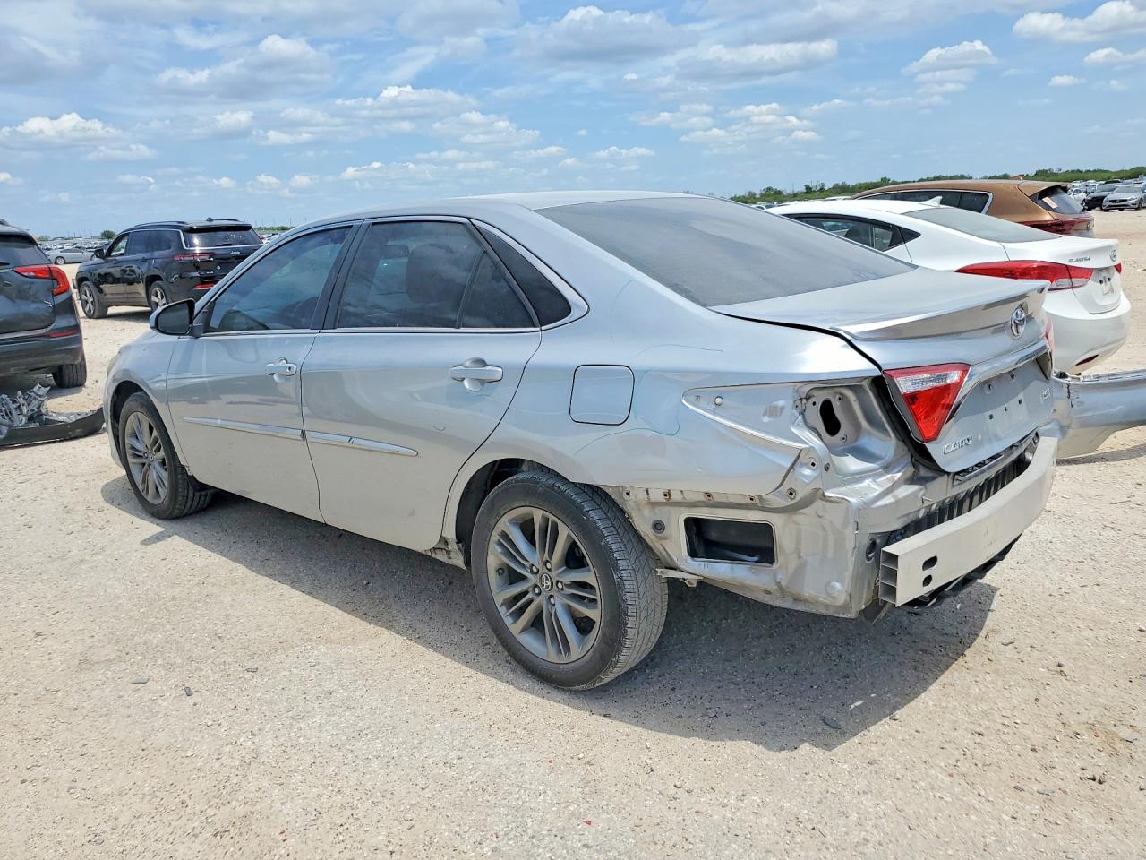 2017 TOYOTA CAMRY