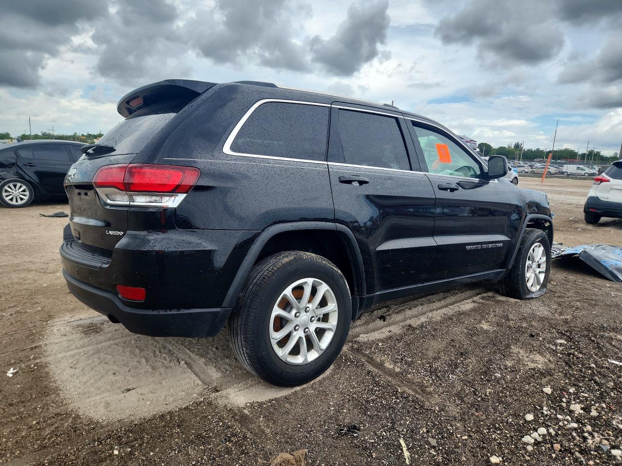 2021 JEEP CHEROKEE