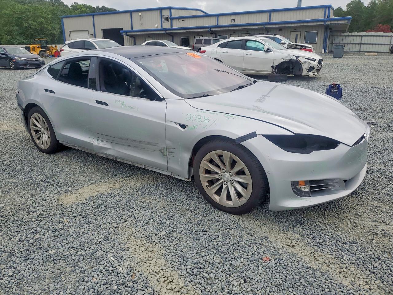 2018 TESLA MODEL S