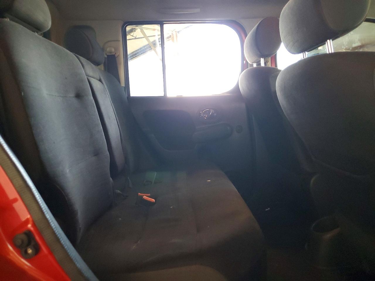 2011 NISSAN CUBE