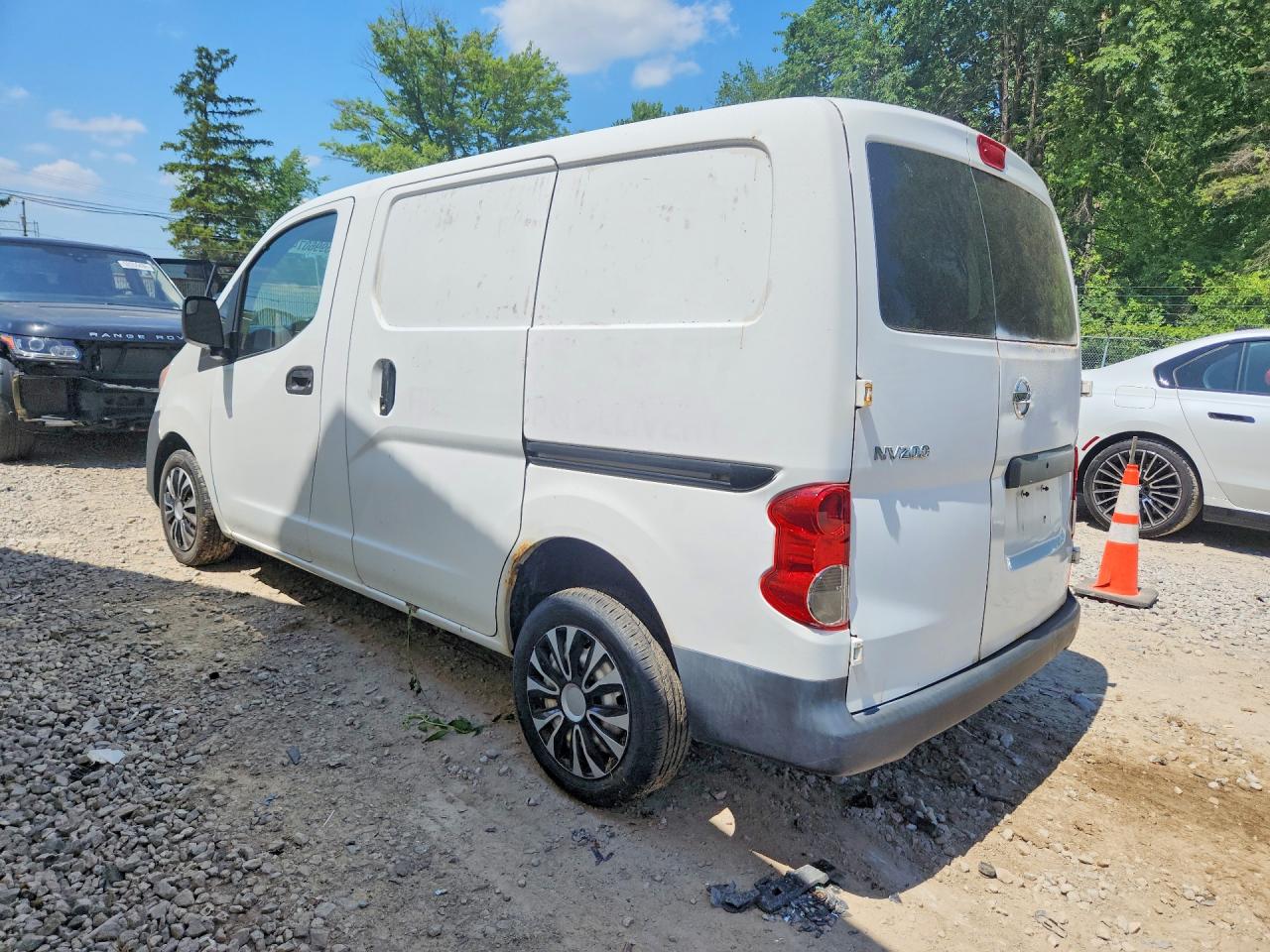 2014 NISSAN NV
