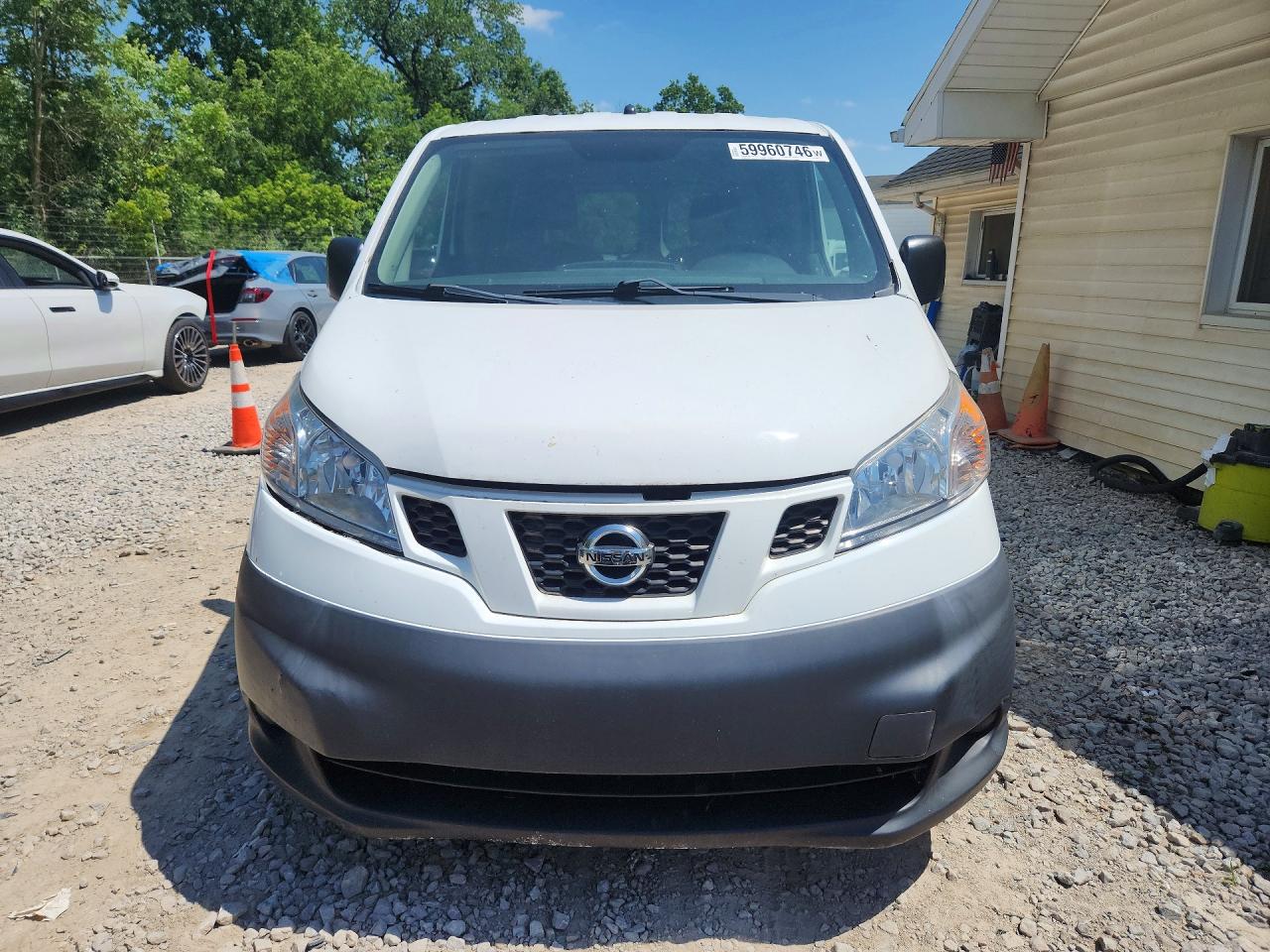 2014 NISSAN NV