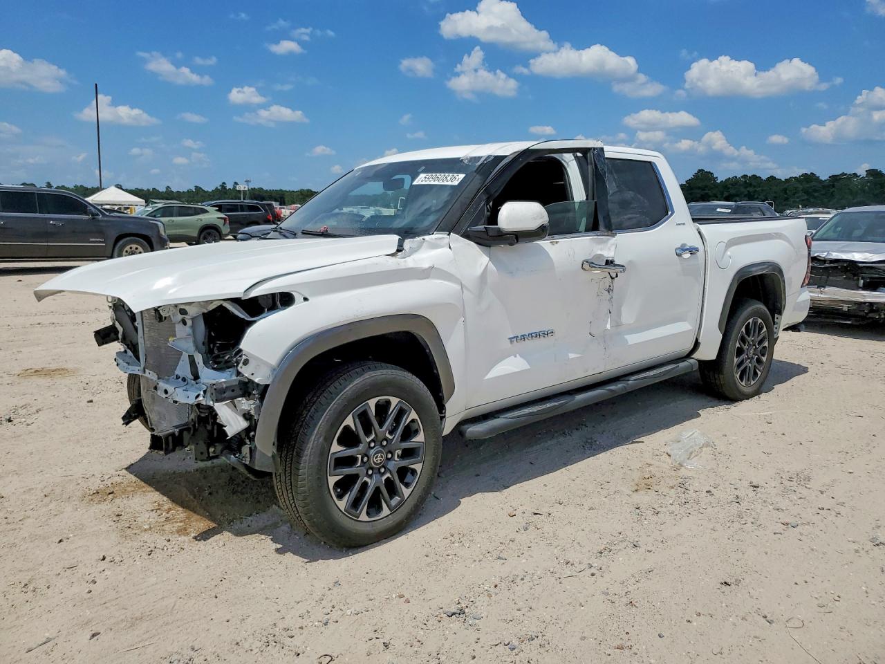 2026 TOYOTA TUNDRA