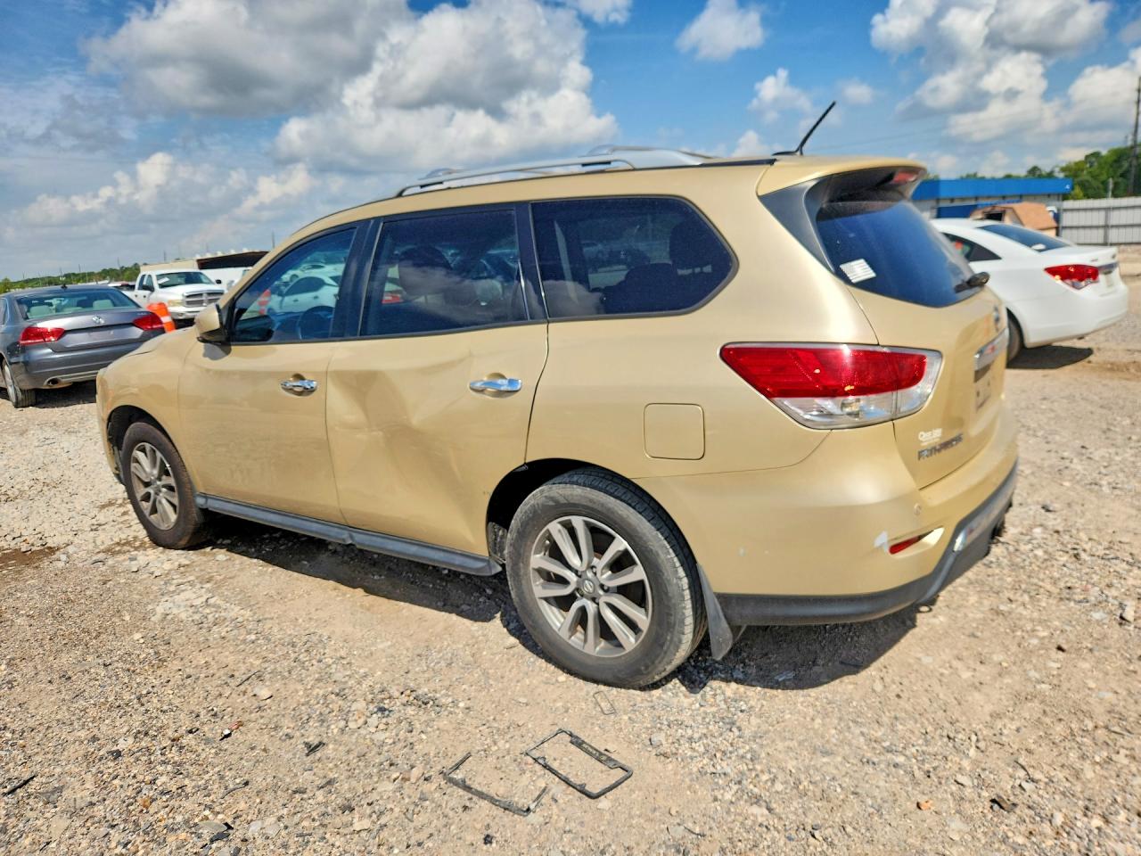 2013 NISSAN PATHFINDER
