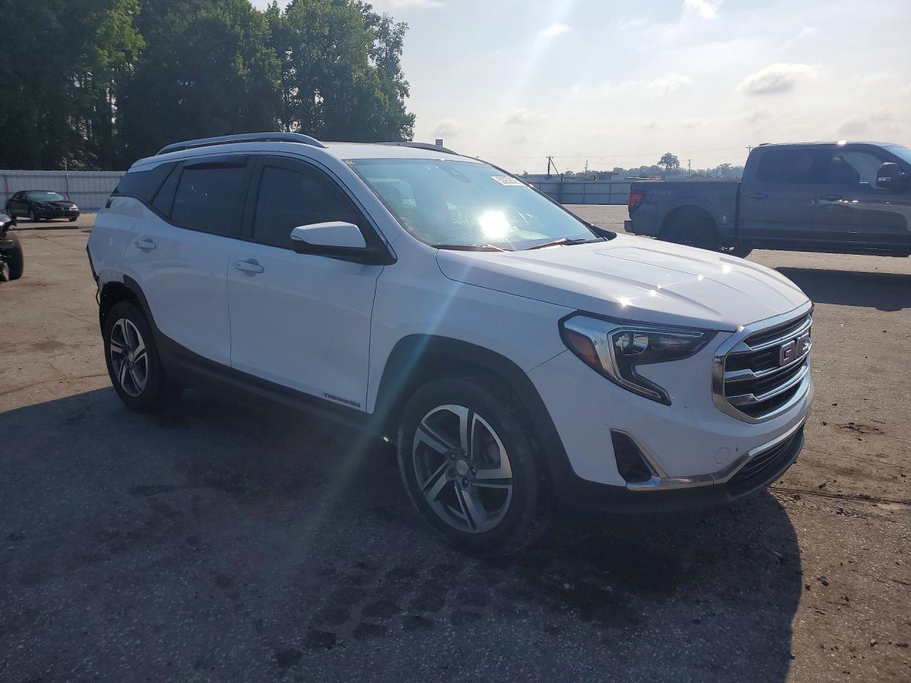 2020 GMC TERRAIN