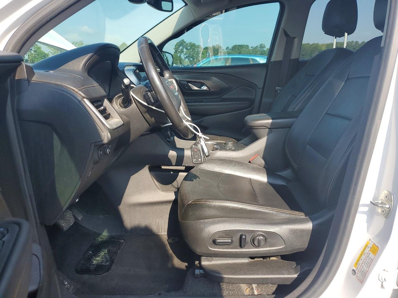 2020 GMC TERRAIN