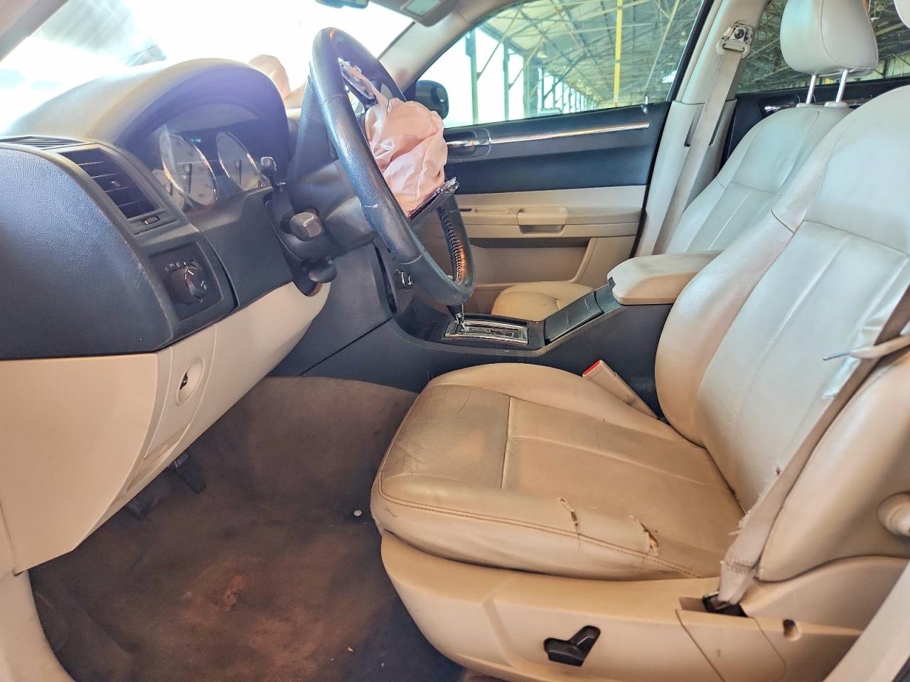 2006 CHRYSLER 300