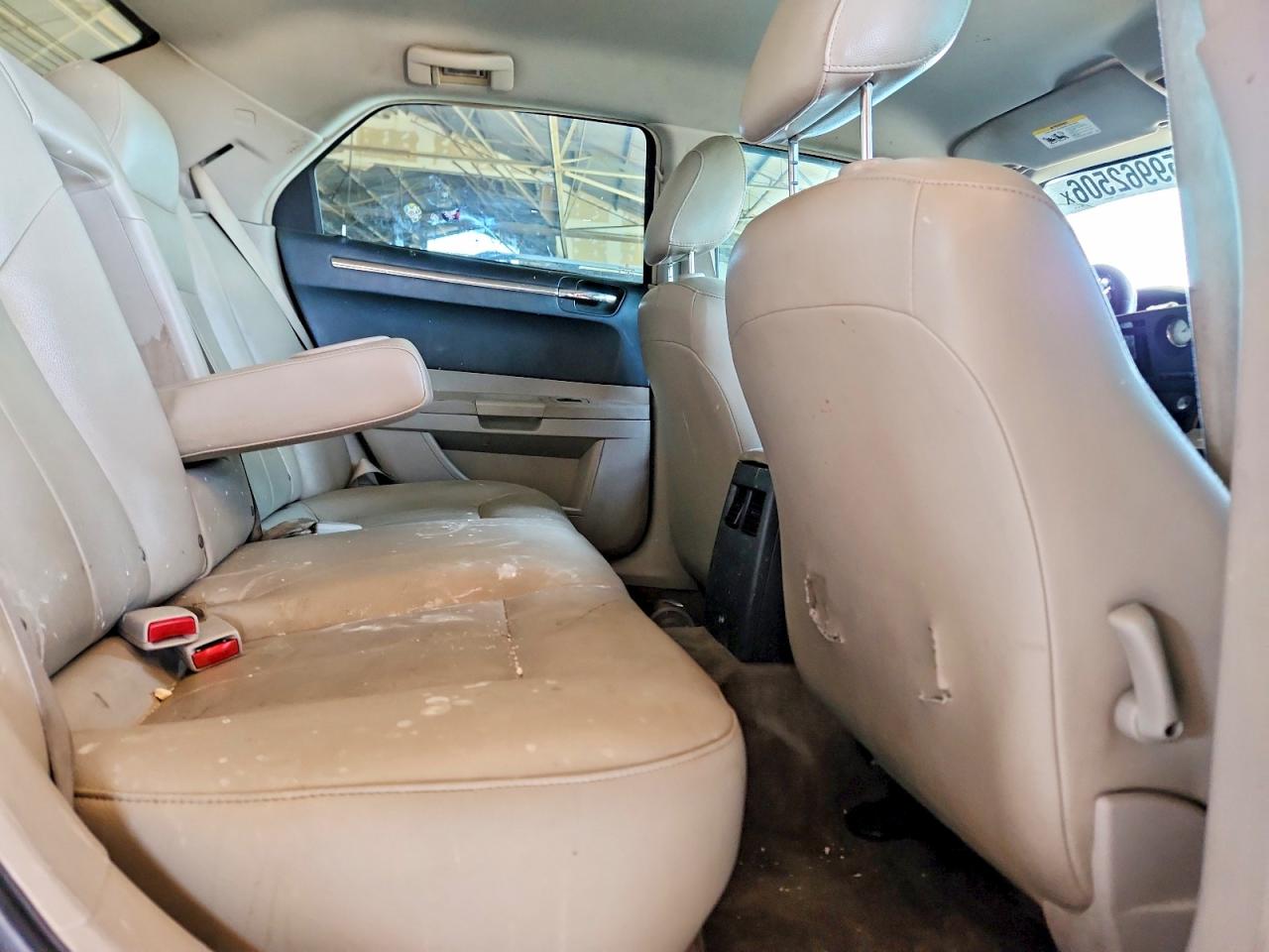 2006 CHRYSLER 300