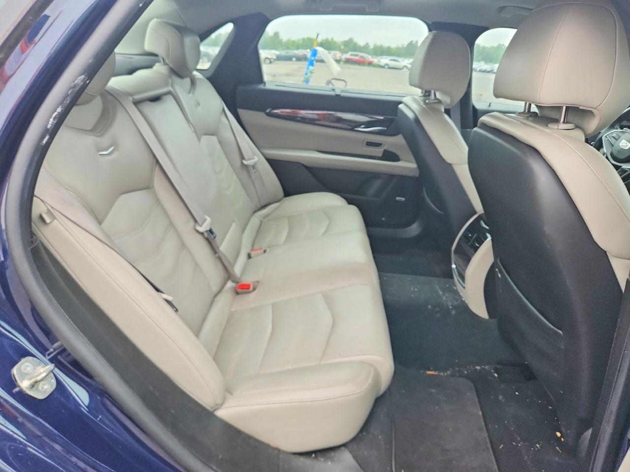 2017 CADILLAC CT6