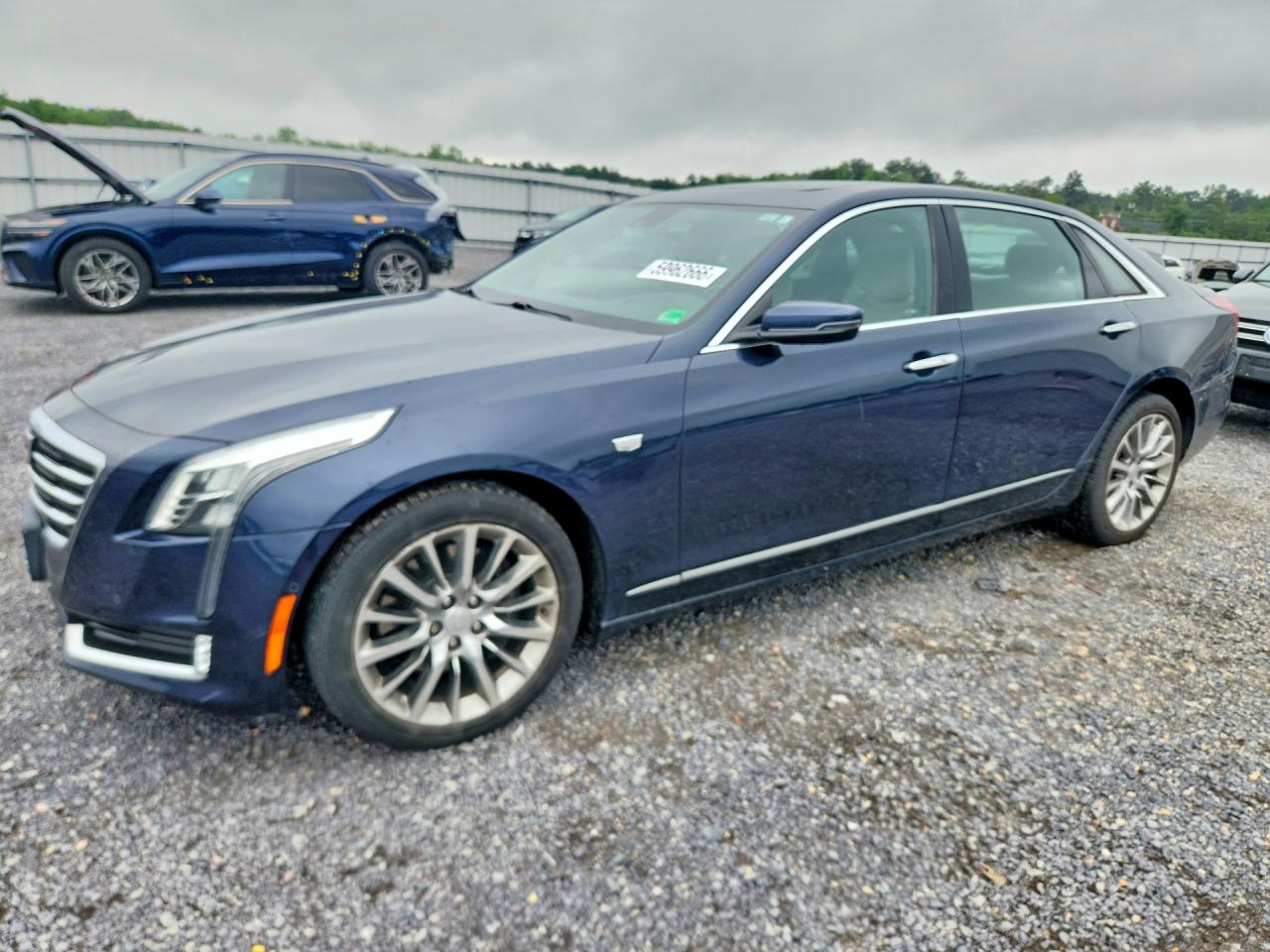 2017 CADILLAC CT6