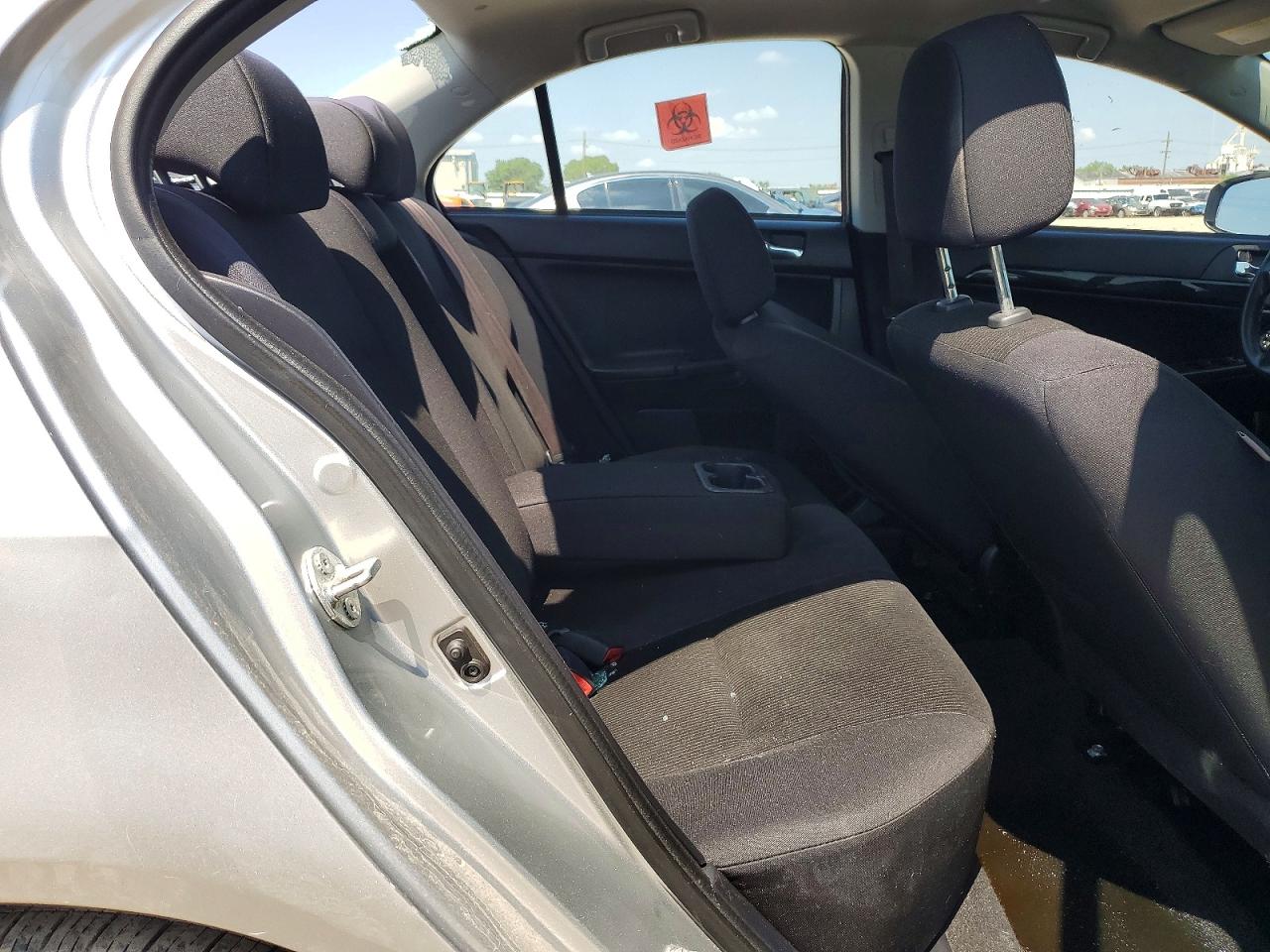 2016 MITSUBISHI LANCER