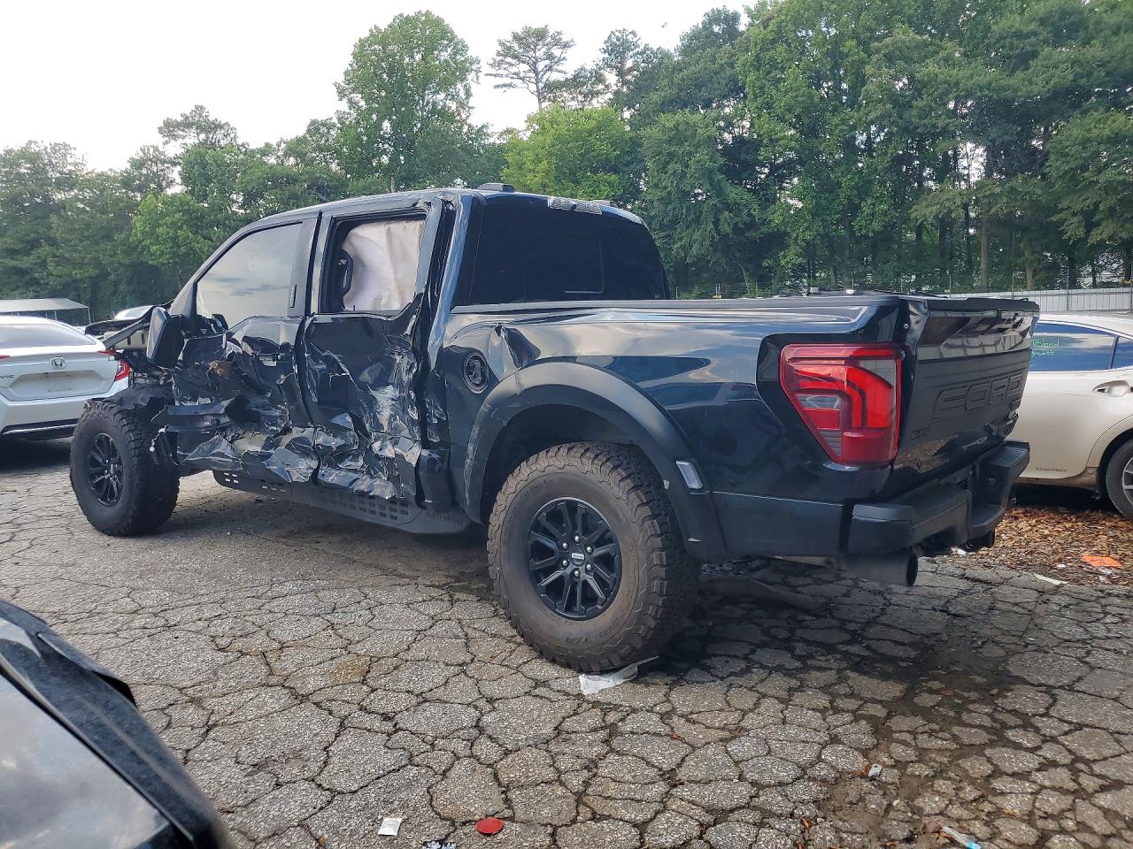 2024 FORD F150