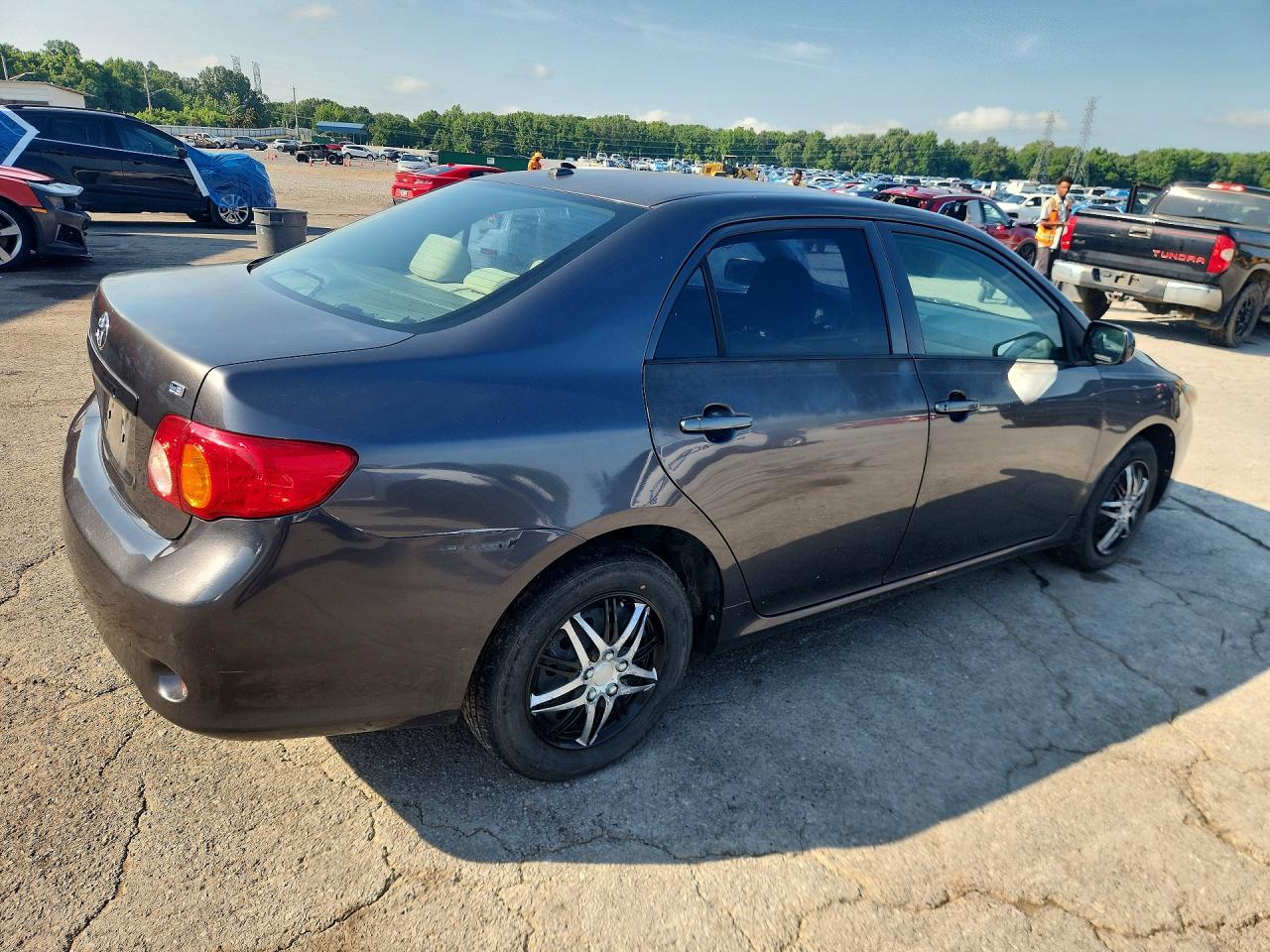 2009 TOYOTA COROLLA
