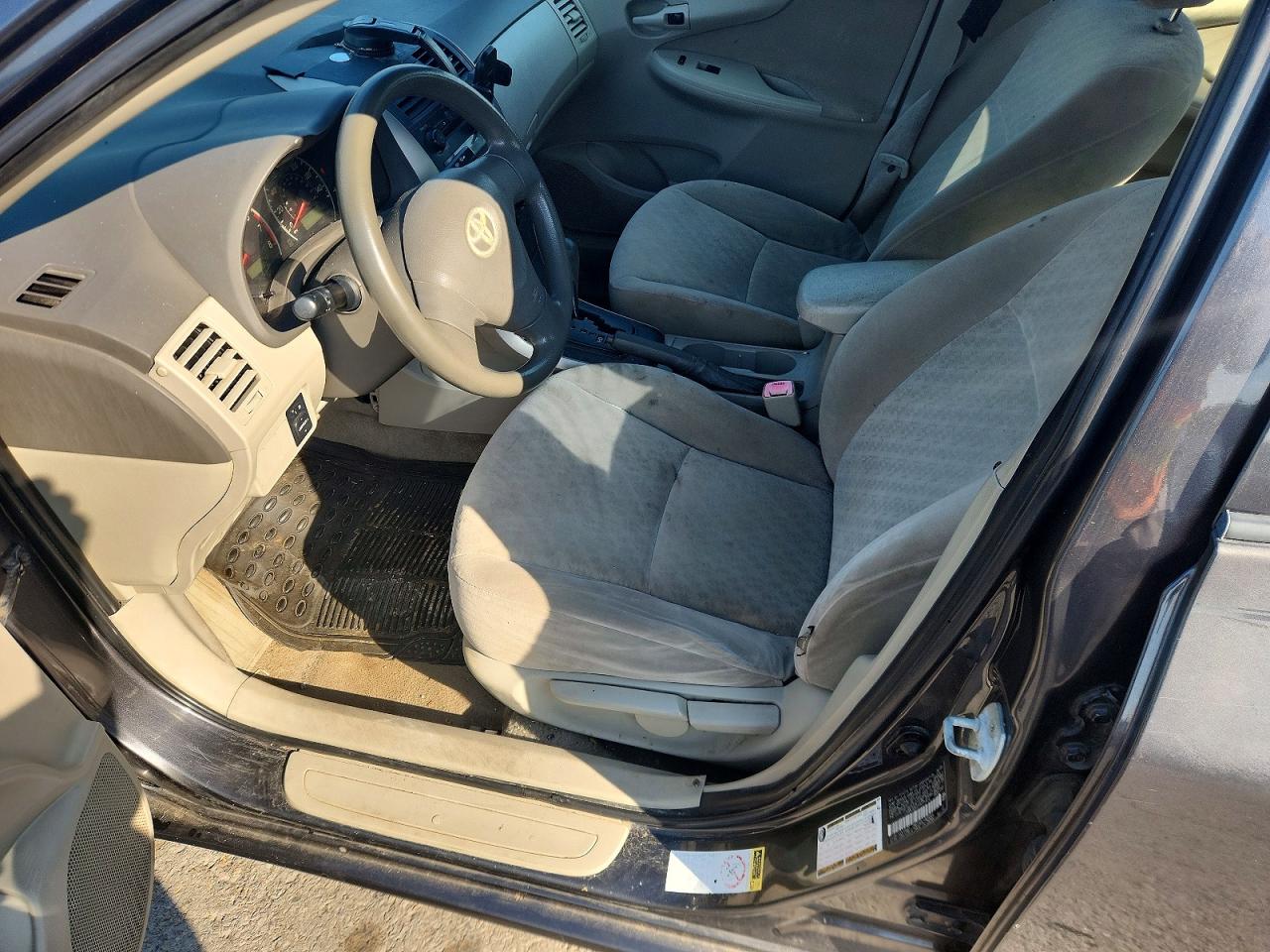 2009 TOYOTA COROLLA