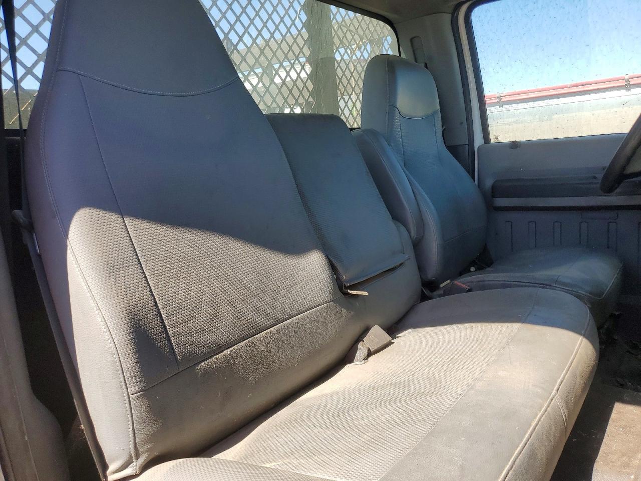 2017 FORD F650