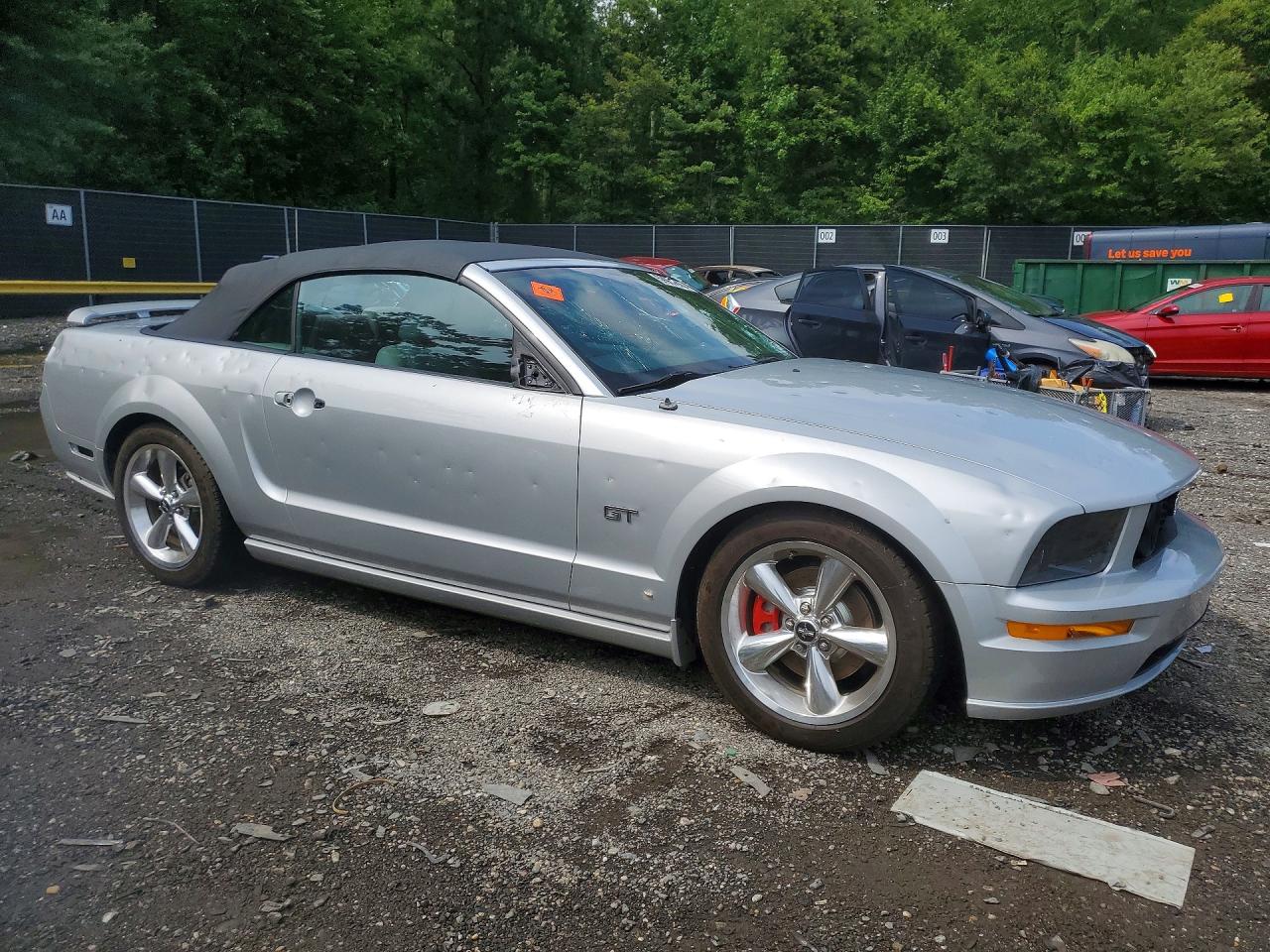 2006 FORD MUSTANG