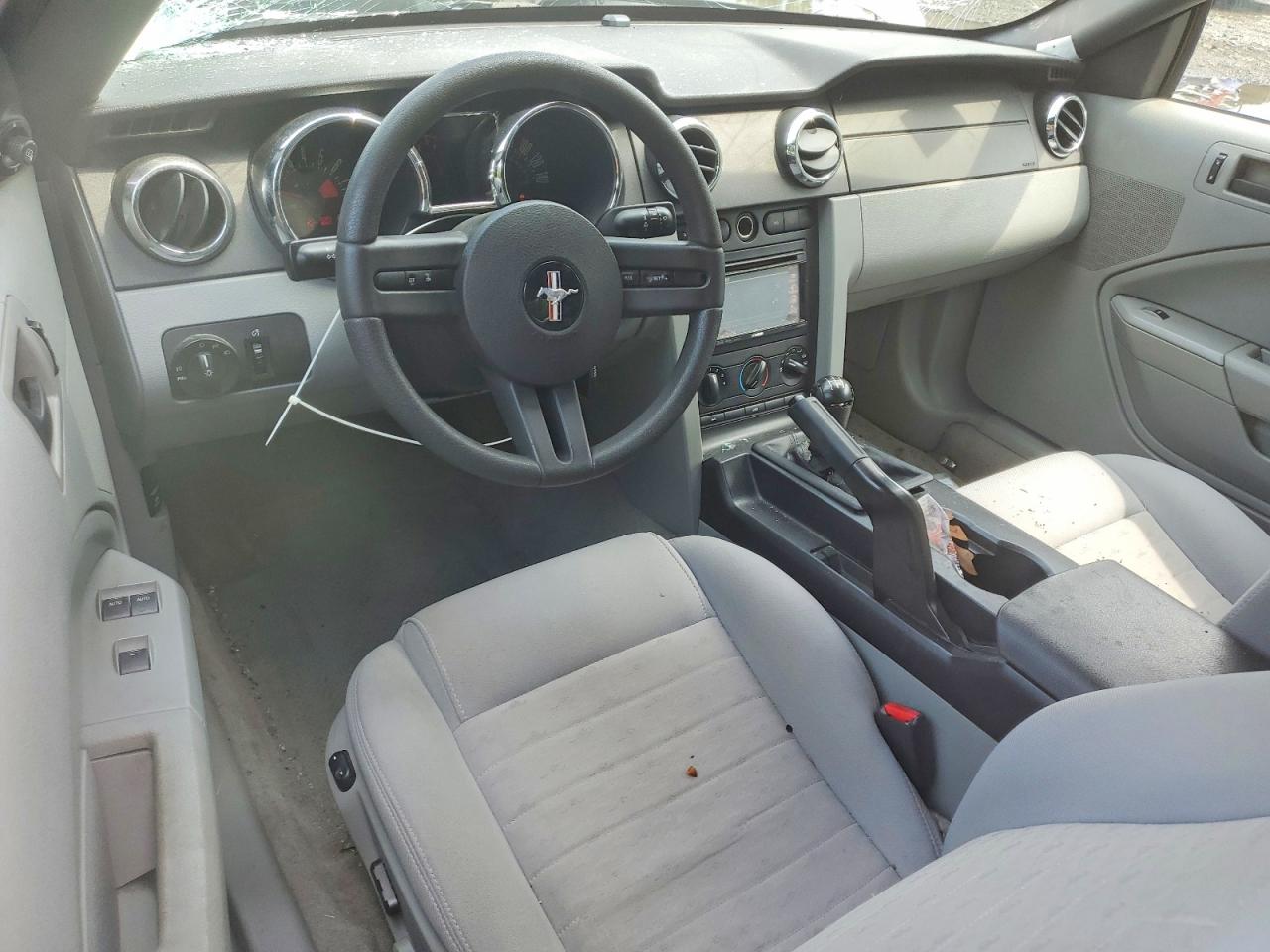 2006 FORD MUSTANG