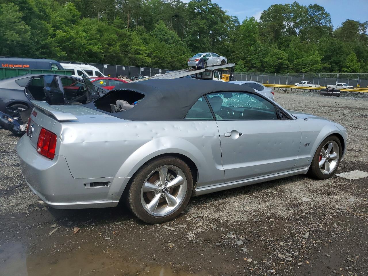 2006 FORD MUSTANG