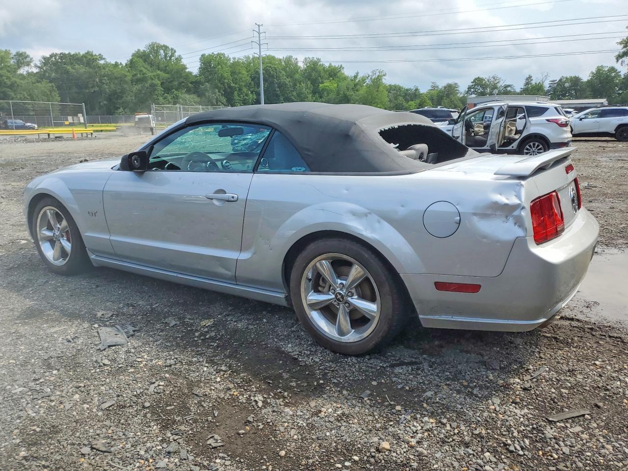 2006 FORD MUSTANG
