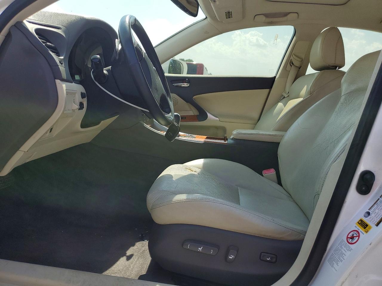 2009 LEXUS IS