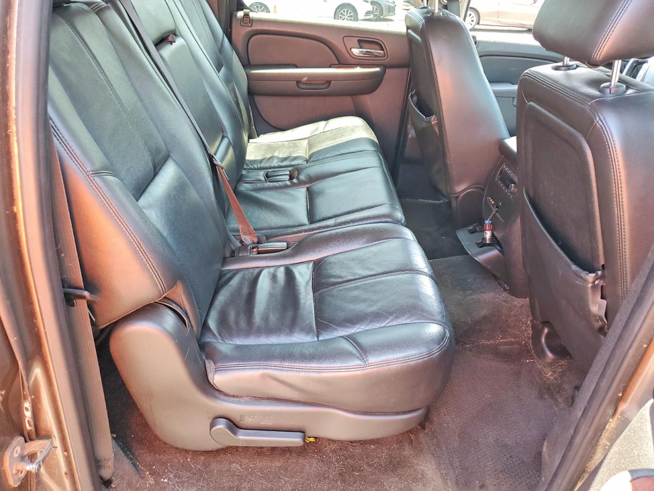 2012 CHEVROLET SUBURBAN