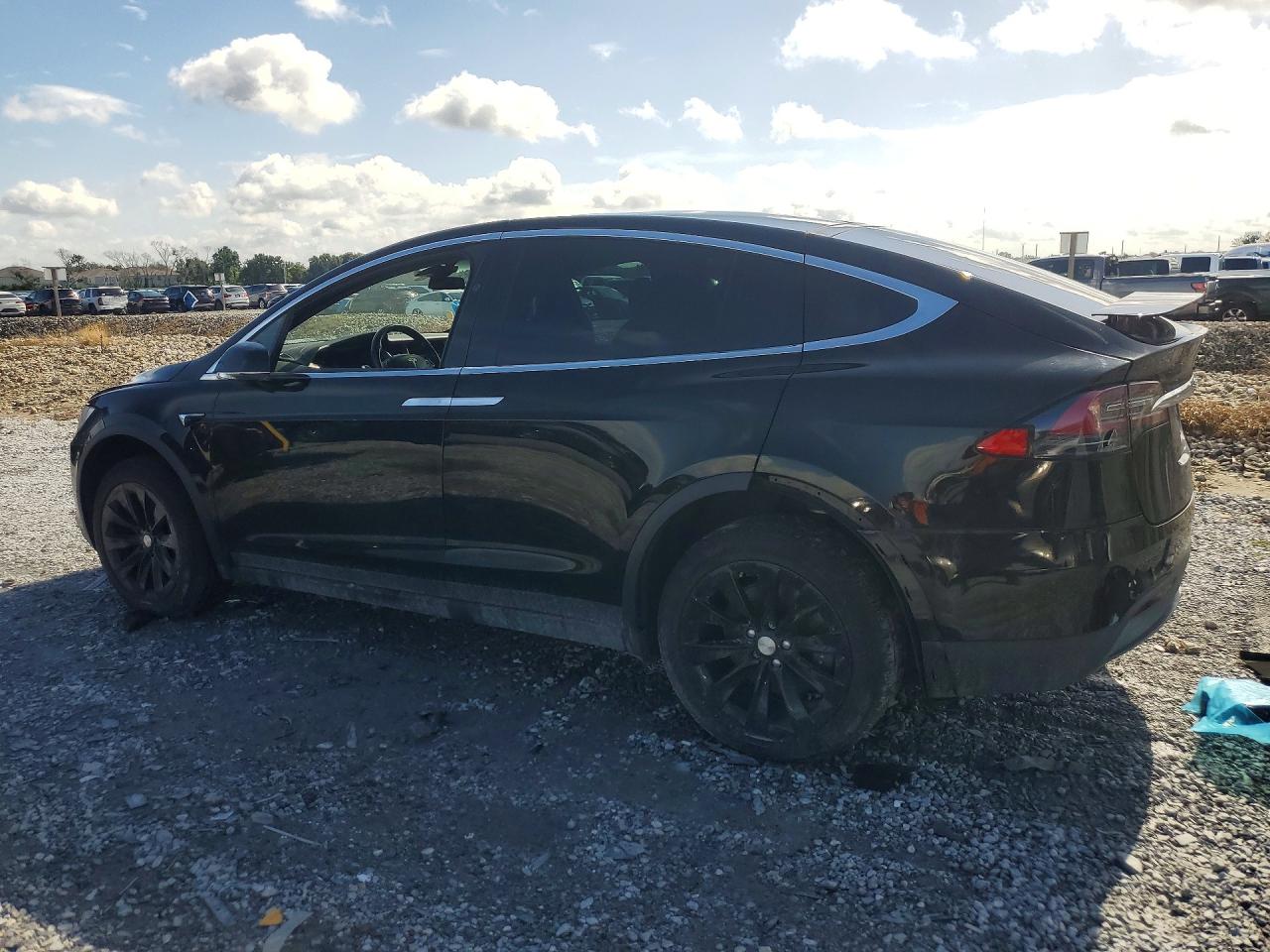 2020 TESLA MODEL X
