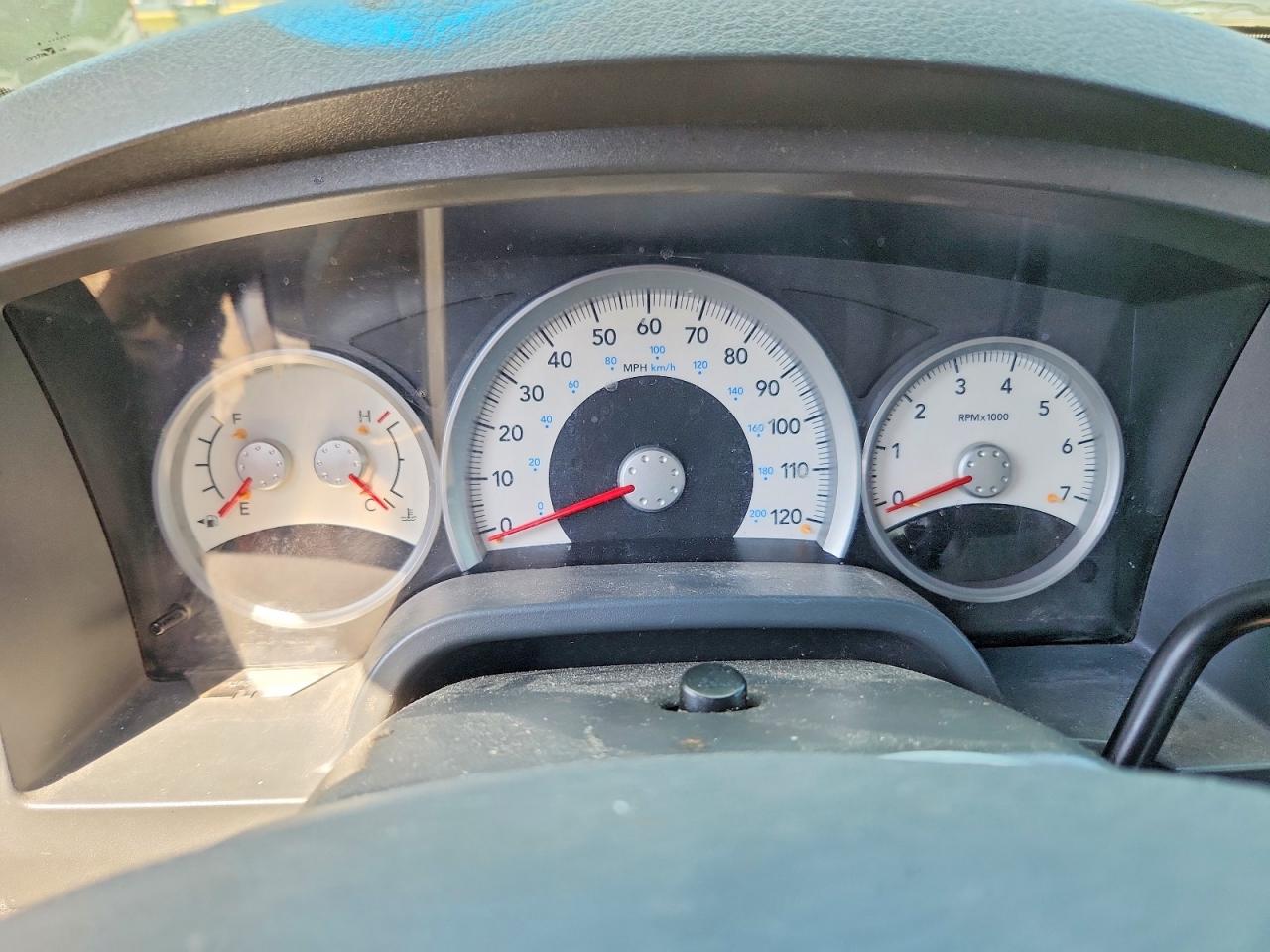 2005 DODGE DAKOTA
