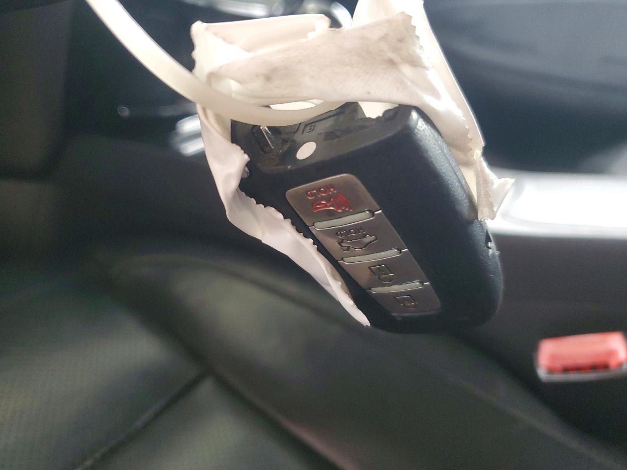 2012 HYUNDAI GENESIS