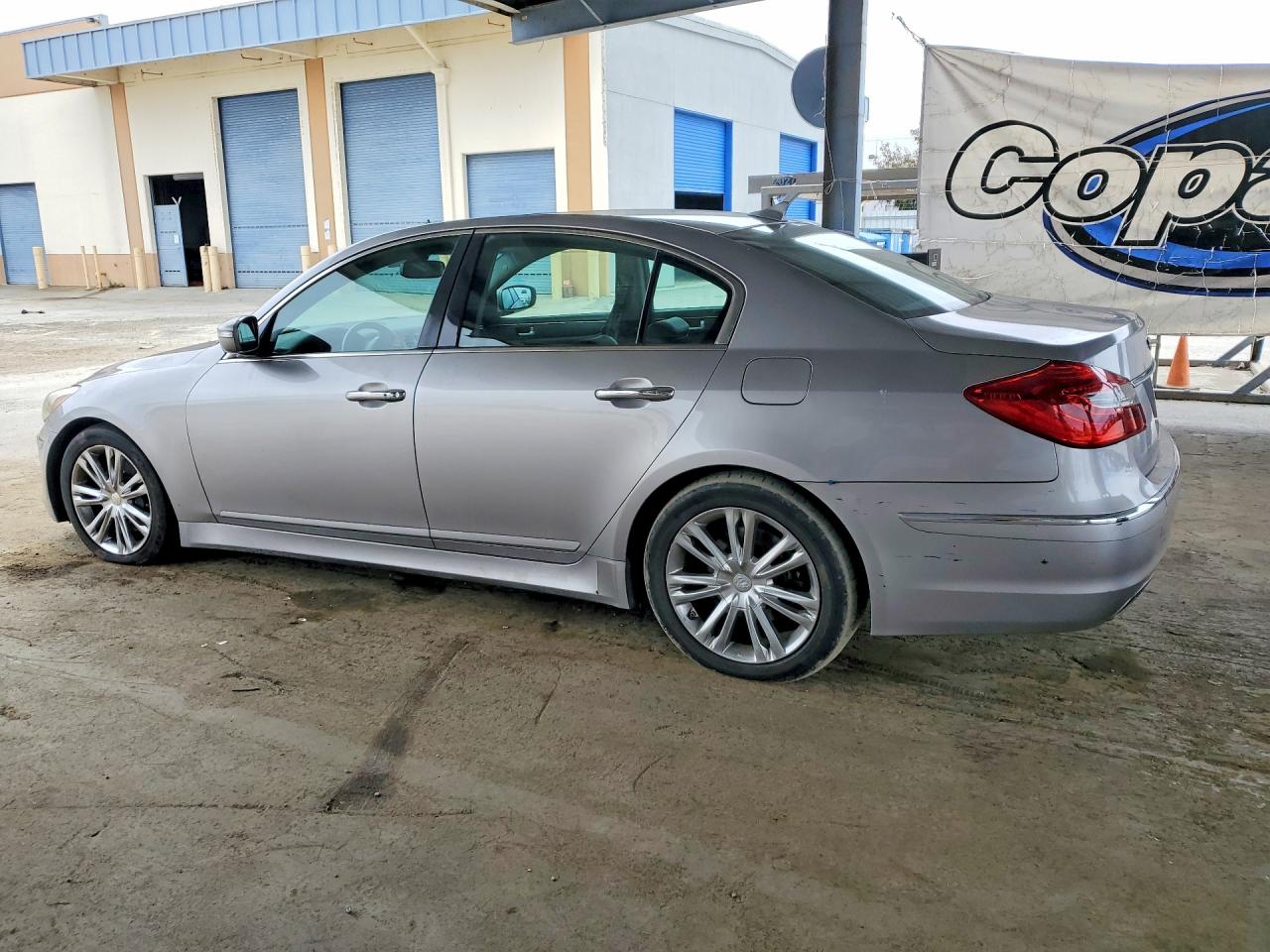 2012 HYUNDAI GENESIS